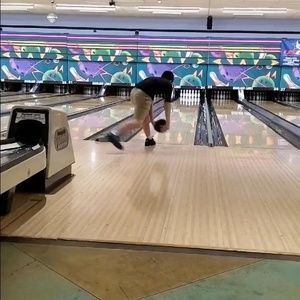 Meet your Posher, Ashton